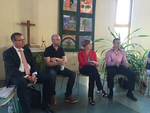 Podium der Veranstaltung